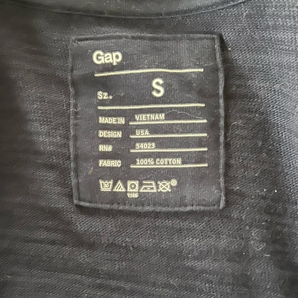 Men’s Gap navy blue button down sweater - Picture 3 of 3